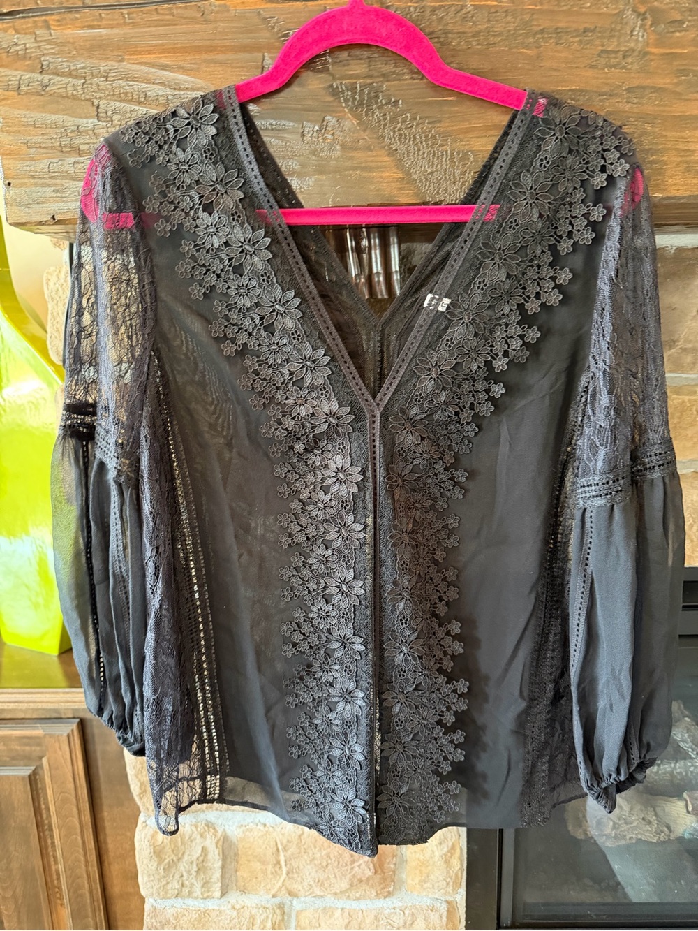 Alice and Olivia Silk Brea Lace Detail Ballon sleeve Blouse - Picture 3 of 9